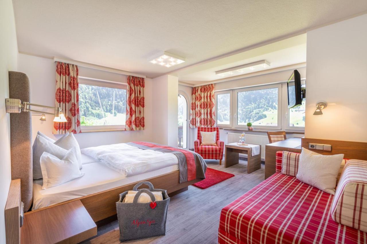 Wohlfuehlhotel Berwanger Hof Obermaiselstein Exteriör bild